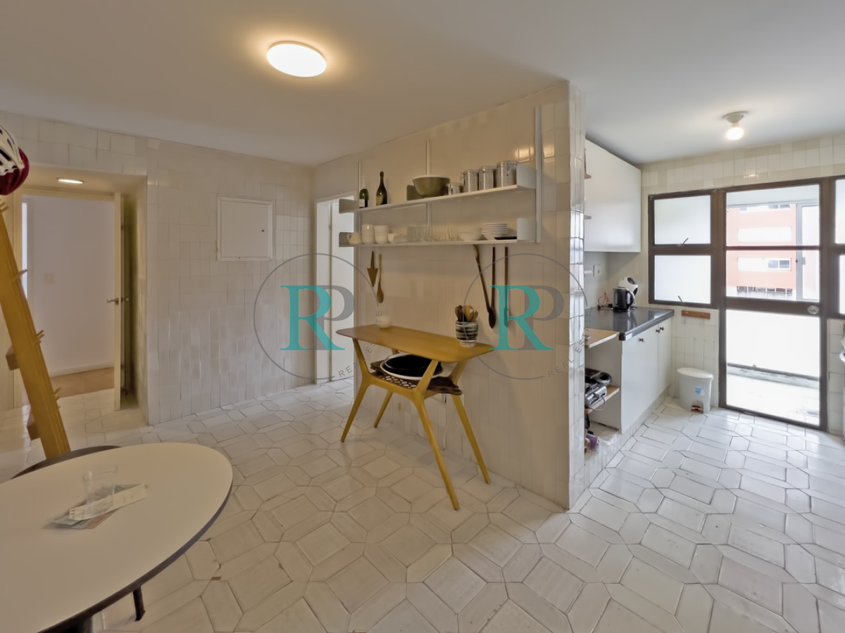 Apartamento ID.879 - espectacular Vista al mar, 4 DORM + DEPENDENCIA