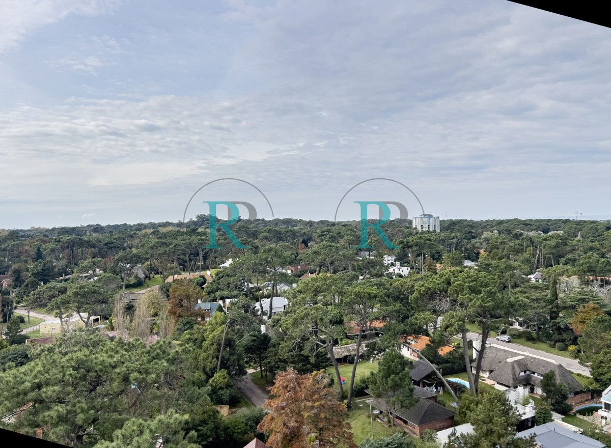 Apartamento ID.2484 - VENTA APARTAMENTO 2 DORMITORIOS ROOSEVELT PUNTA DEL ESTE