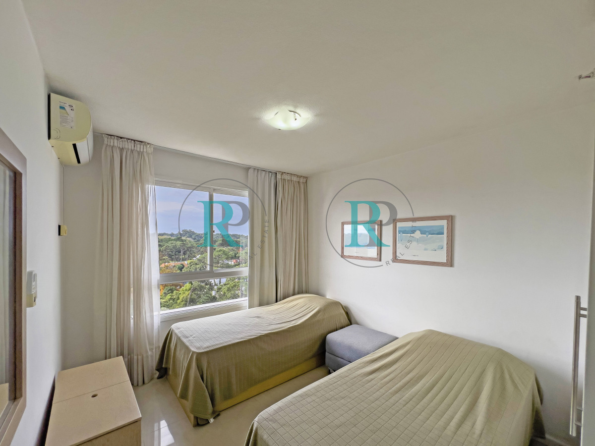 Apartamento ID.2484 - VENTA APARTAMENTO 2 DORMITORIOS ROOSEVELT PUNTA DEL ESTE