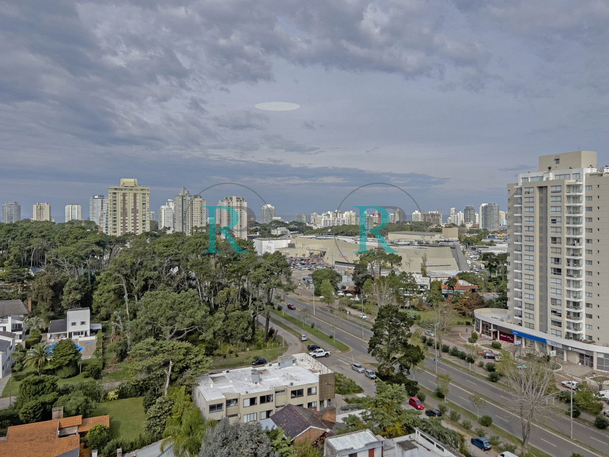 Apartamento ID.2484 - VENTA APARTAMENTO 2 DORMITORIOS ROOSEVELT PUNTA DEL ESTE