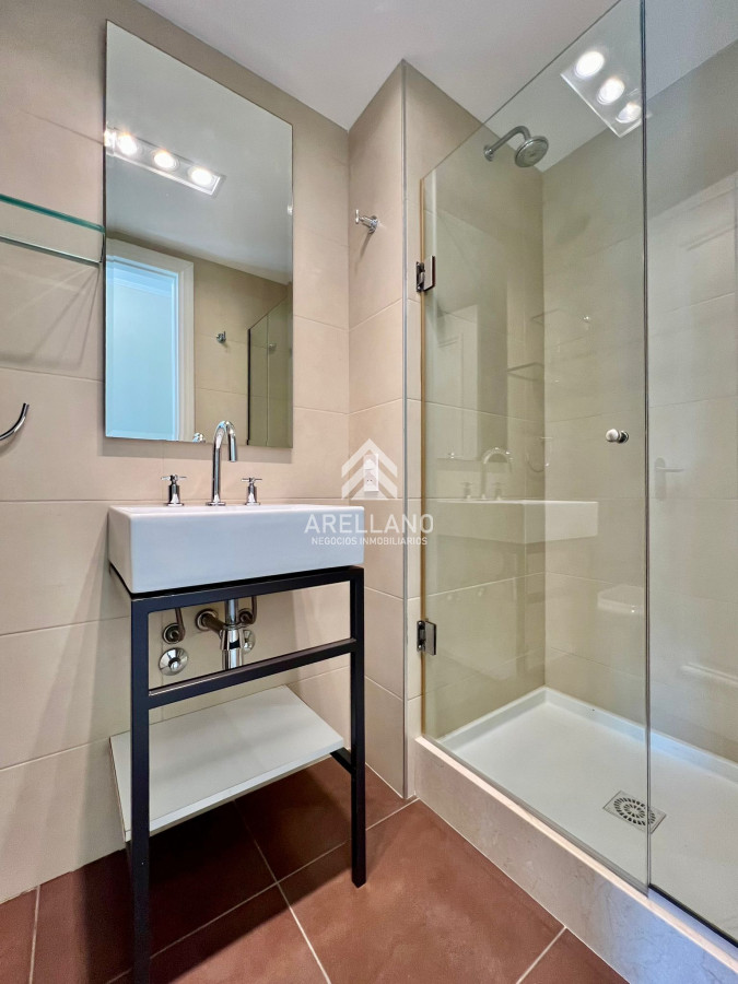 Apartamento ID.4189 - Apartamento en venta y alquiler en Brava Punta del Este, 3 dormitorios, 4 baños