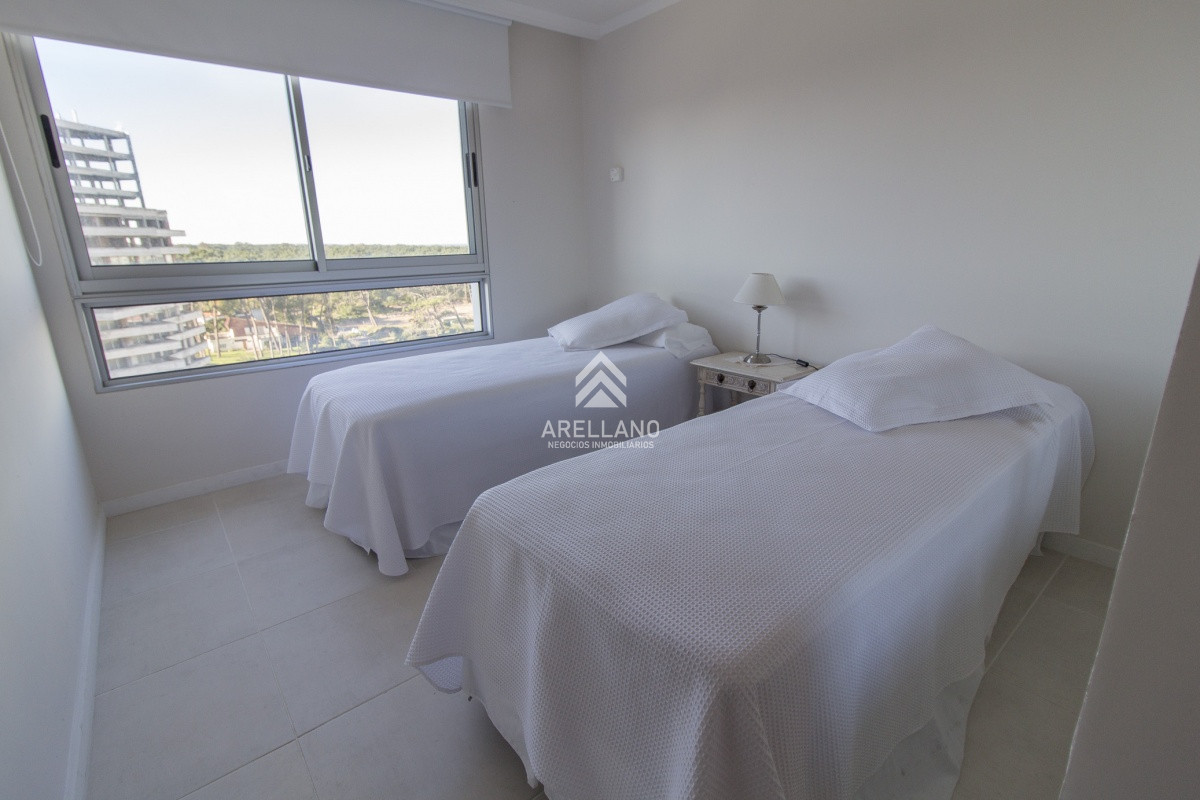 Apartamento ID.5658 - Venta apartamento 3 dormitorios 3 baños 
