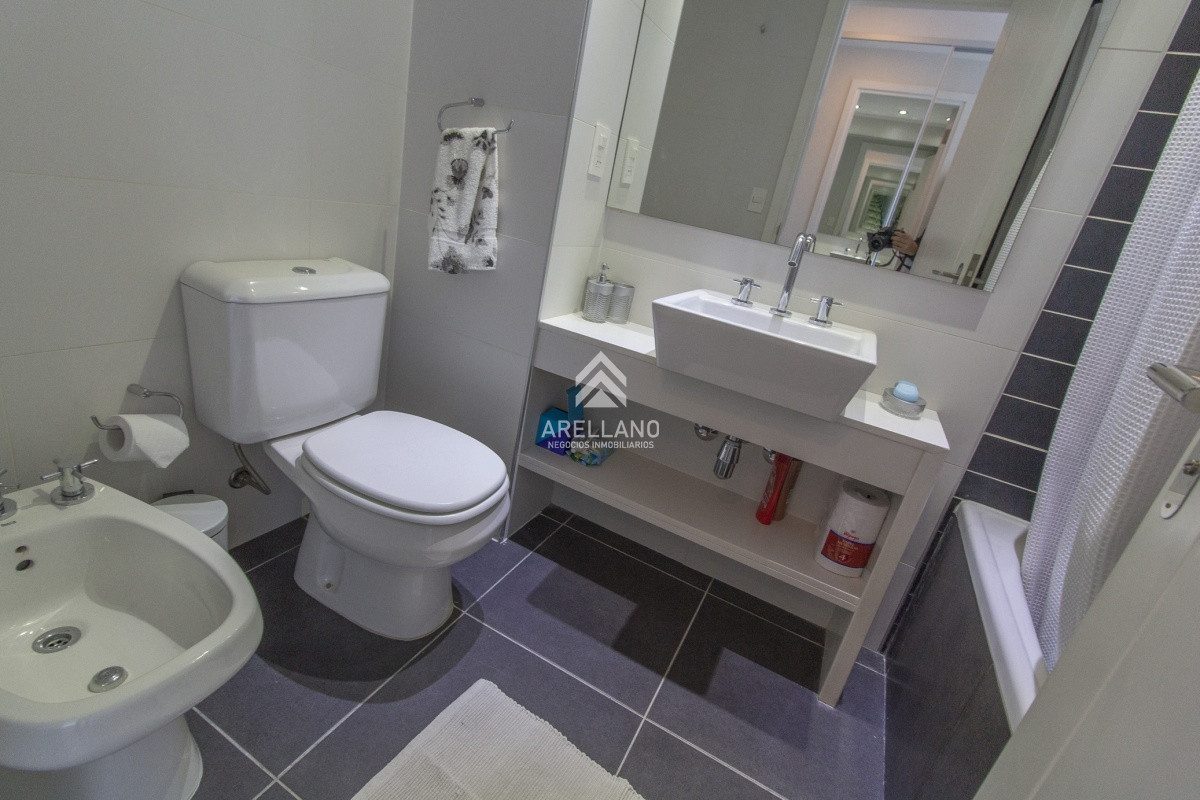 Apartamento ID.5658 - Venta apartamento 3 dormitorios 3 baños 