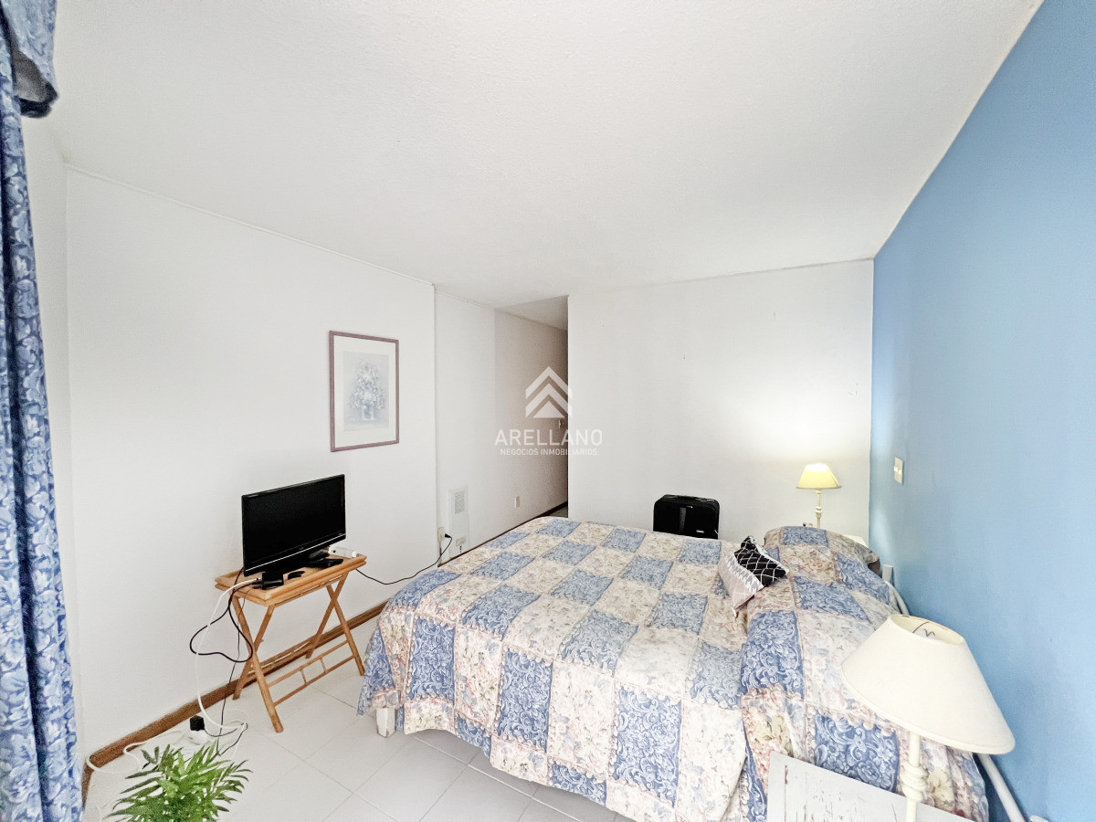 Apartamento ID.5619 - Venta Apartamento 2 Dormitorios Playa brava  Punta del Este