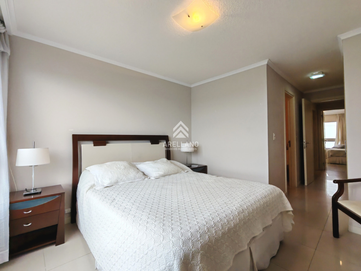Apartamento ID.4413 - Venta Apartamento Ocean Drive 2 dormitorios Punta del Este