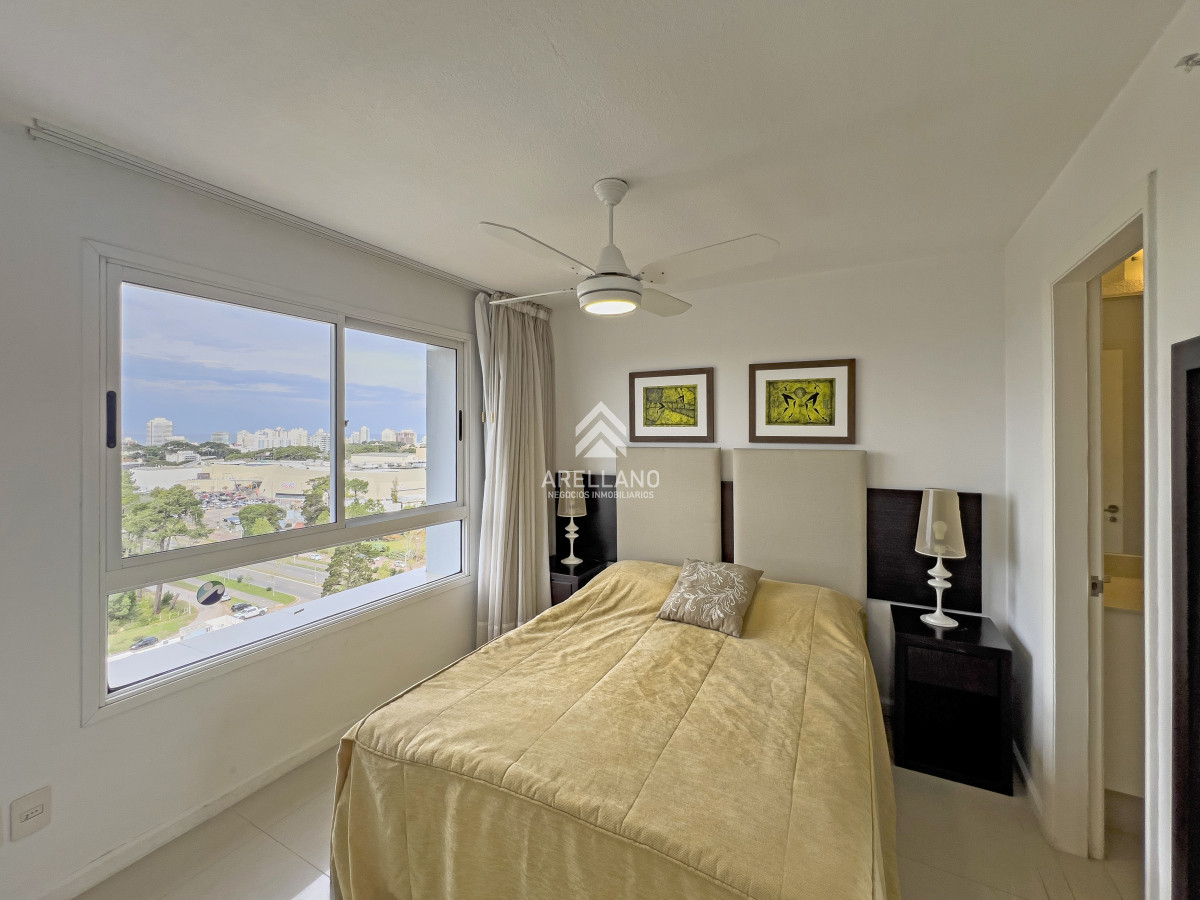 Apartamento ID.4673 - VENTA APARTAMENTO 2 DORMITORIOS ROOSEVELT PUNTA DEL ESTE