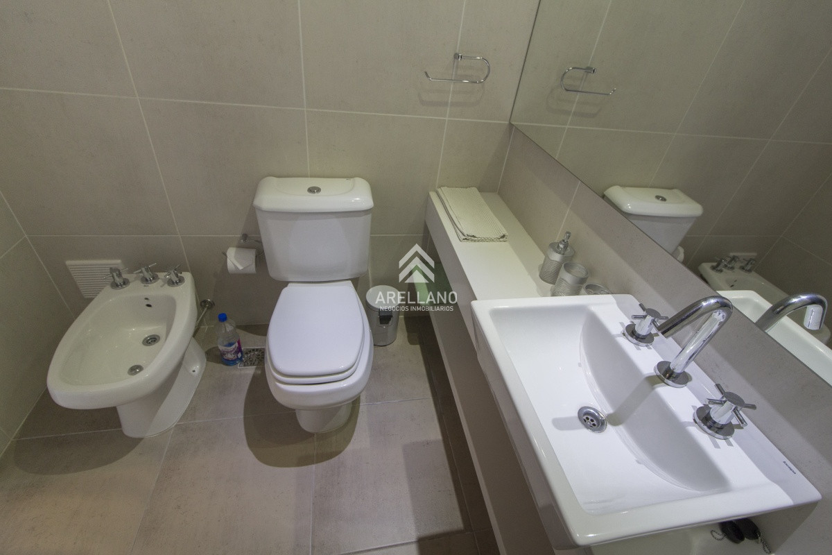 Apartamento ID.5658 - Venta apartamento 3 dormitorios 3 baños 
