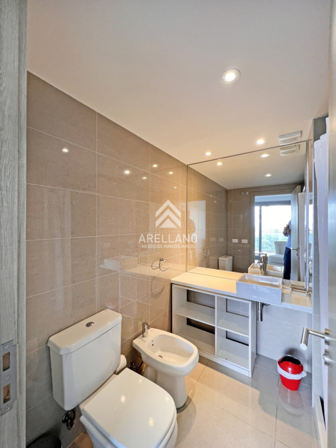Apartamento ID.6244 - Apartamento en venta y alquiler anual 2 dormitorios Torre Onix