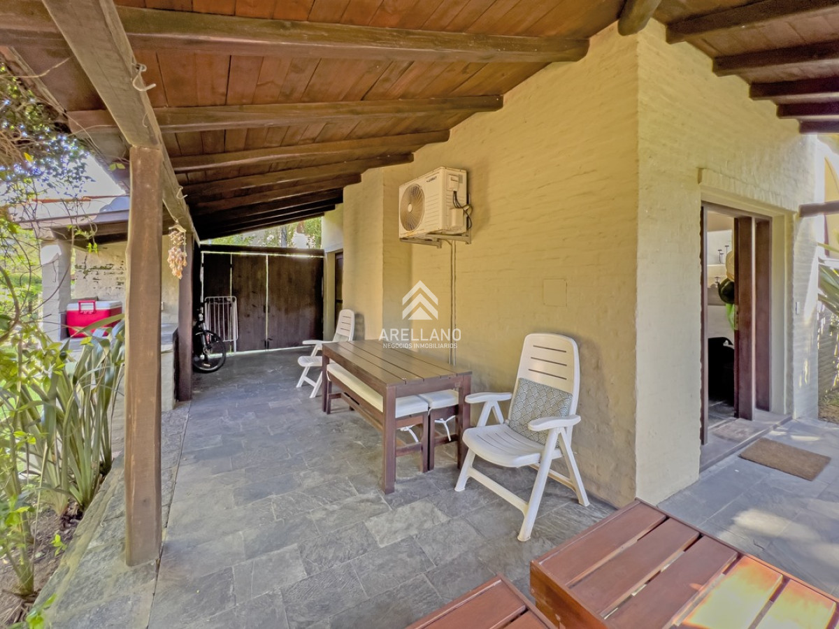 Casa ID.4369 - Casa en venta en Barrio privado