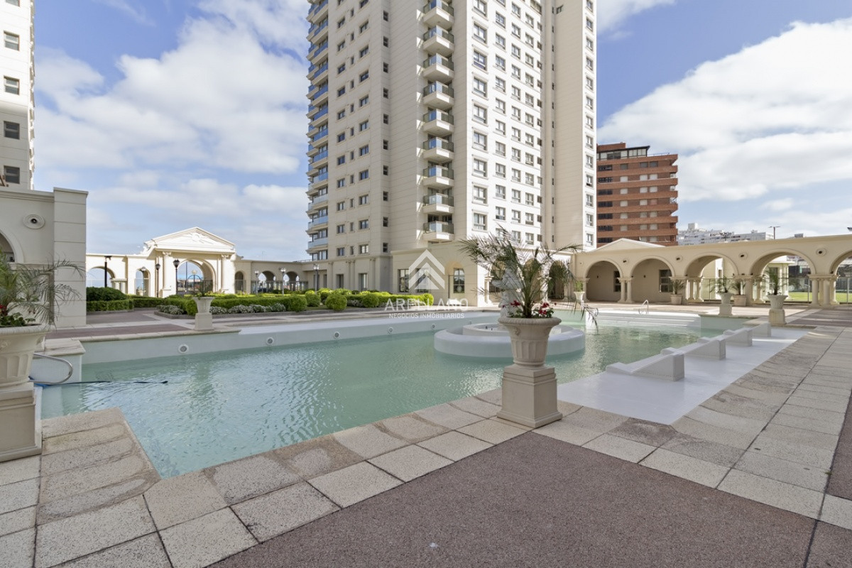 Apartamento ID.4189 - Apartamento en venta y alquiler en Brava Punta del Este, 3 dormitorios, 4 baños
