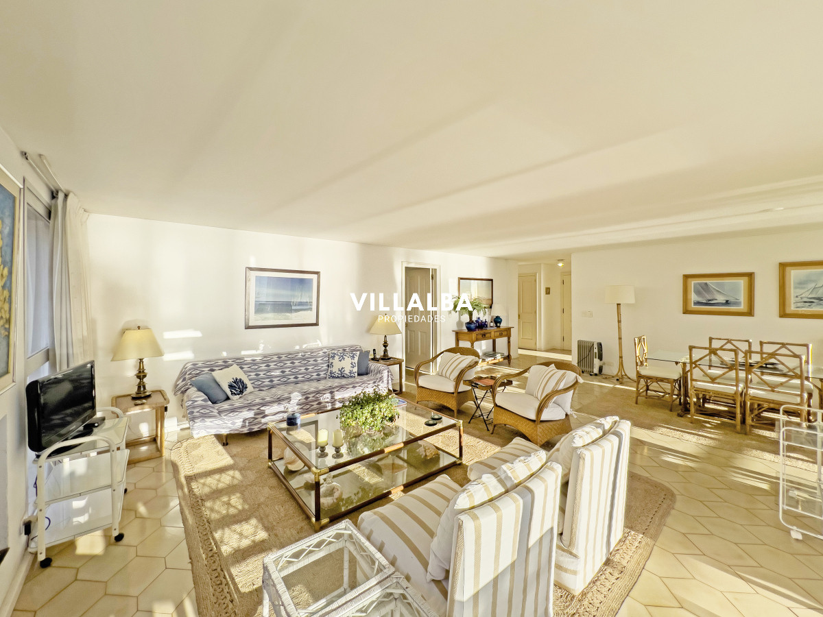 Apartamento ID.3614 - VENTA APARTAMENTO 3 DORMITORIOS PUERTO PUNTA DEL ESTE