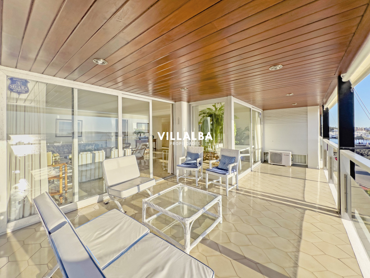 Apartamento ID.3614 - VENTA APARTAMENTO 3 DORMITORIOS PUERTO PUNTA DEL ESTE