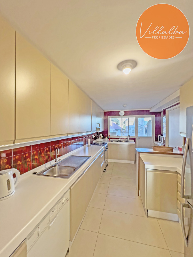 Apartamento ID.3614 - VENTA APARTAMENTO 3 DORMITORIOS PUERTO PUNTA DEL ESTE