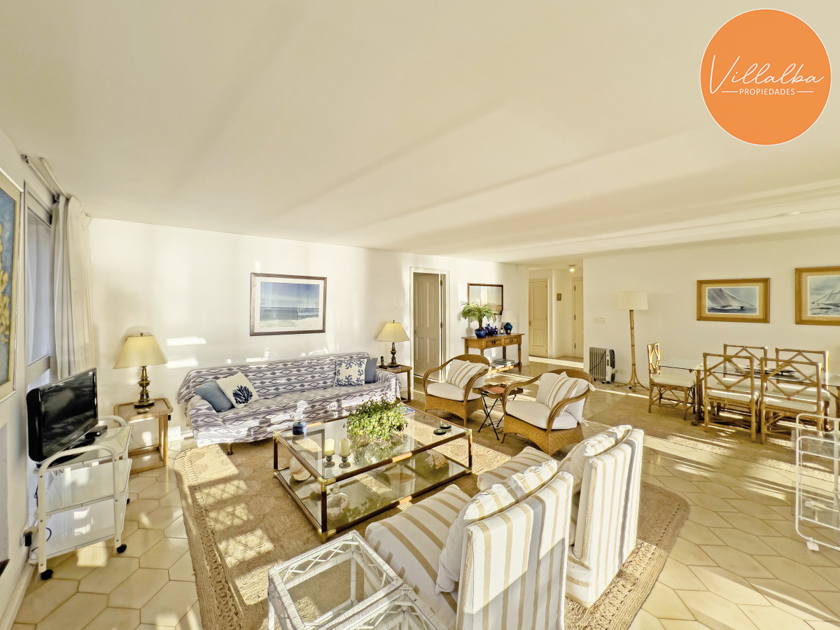 Apartamento ID.3614 - VENTA APARTAMENTO 3 DORMITORIOS PUERTO PUNTA DEL ESTE