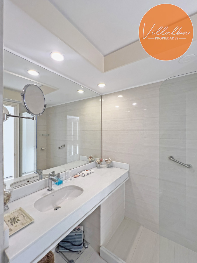 Apartamento ID.3614 - VENTA APARTAMENTO 3 DORMITORIOS PUERTO PUNTA DEL ESTE