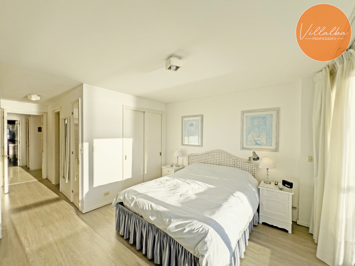 Apartamento ID.3614 - VENTA APARTAMENTO 3 DORMITORIOS PUERTO PUNTA DEL ESTE