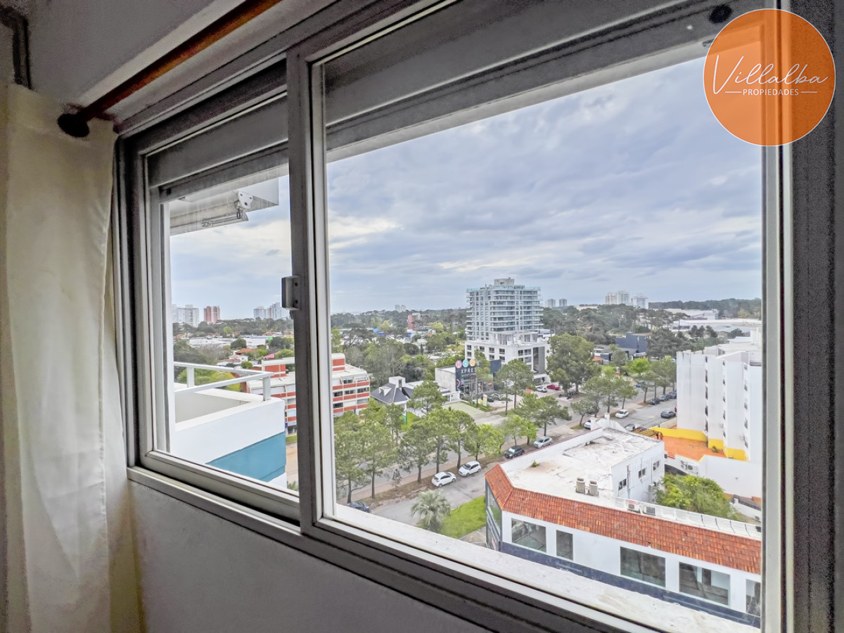 Apartamento ID.3220 - Apartamento en venta en Aidy Grill Punta del Este, 2 dormitorios, 2 baños
