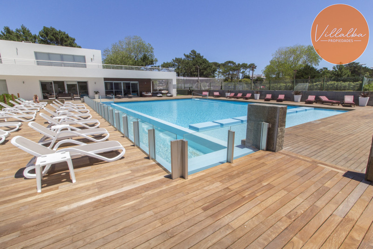 Apartamento ID.3689 - Venta Apartamento 3 Dormitorios Playa Brava Punta del Este