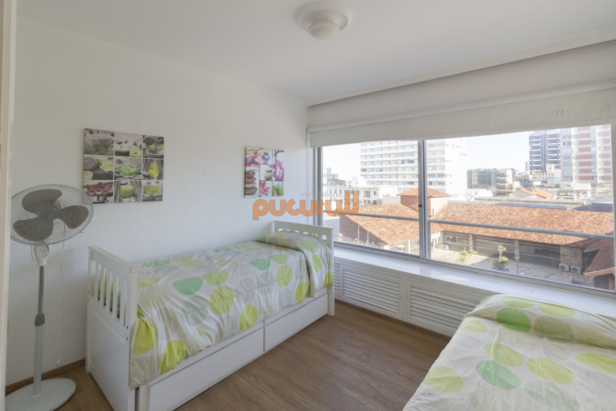 Apartamento ID.2455 - Apartamento en venta en Península Punta del Este, 2 dormitorios, 2 baños