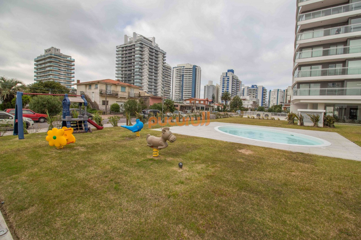 Apartamento ID.2735 - Apartamento en venta y alquiler anual 2 dormitorios Torre Onix