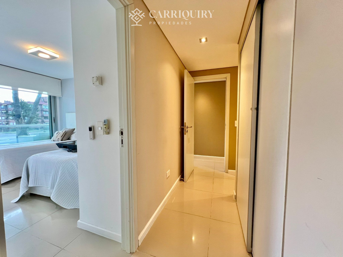 Apartamento ID.8378/Apartamento-en-venta-de-3-dormitorios-en-Forest-Tower-,-Punta-del-este- - Amplio apartamento de 3 dormitorios con amenities 