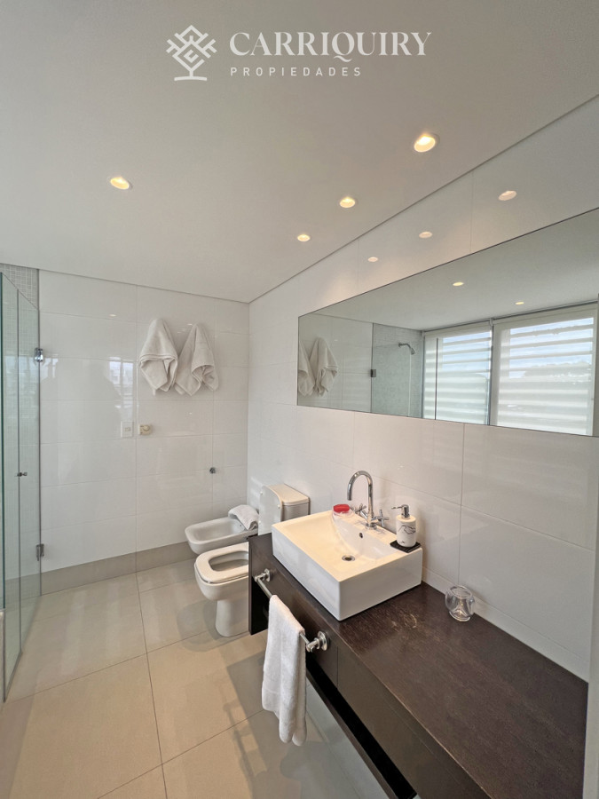 Apartamento ID.9725 - APARTAMENTO PENTHOUSE BRAVA 28  2 DORMITORIOS PUNTA DEL ESTE PLAYA BRAVA