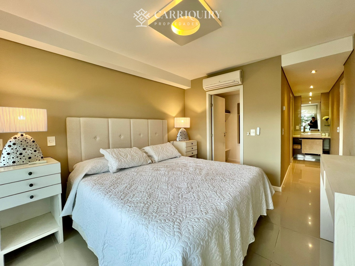 Apartamento ID.8378/Apartamento-en-venta-de-3-dormitorios-en-Forest-Tower-,-Punta-del-este- - Amplio apartamento de 3 dormitorios con amenities 