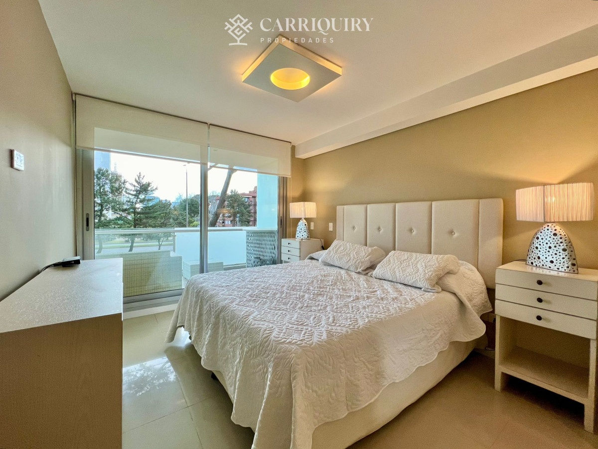 Apartamento ID.8378/Apartamento-en-venta-de-3-dormitorios-en-Forest-Tower-,-Punta-del-este- - Amplio apartamento de 3 dormitorios con amenities 