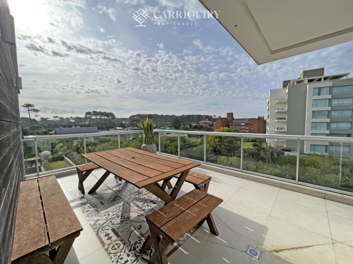 Apartamento ID.9725 - APARTAMENTO PENTHOUSE BRAVA 28  2 DORMITORIOS PUNTA DEL ESTE PLAYA BRAVA