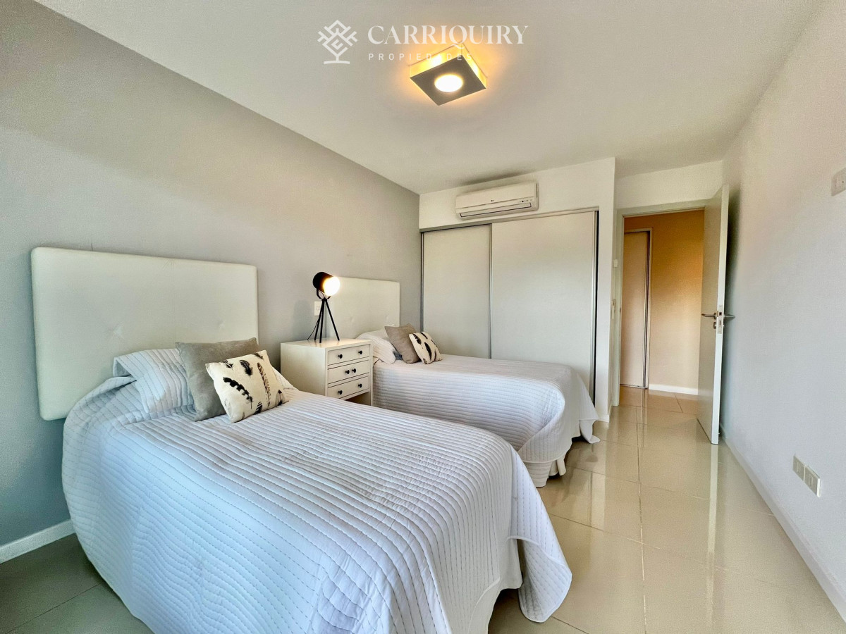 Apartamento ID.8378/Apartamento-en-venta-de-3-dormitorios-en-Forest-Tower-,-Punta-del-este- - Amplio apartamento de 3 dormitorios con amenities 