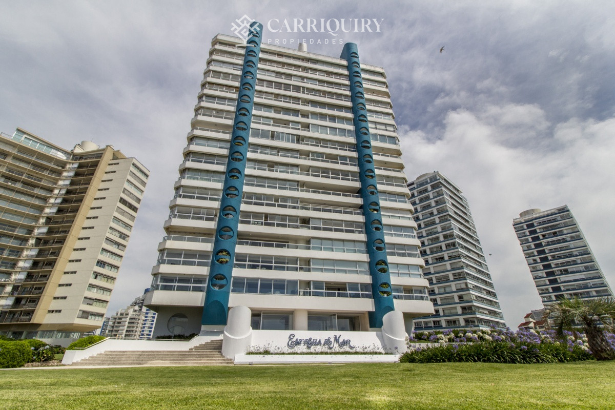 Apartamento ID.9438 - Frente al mar, reciclado en torre de gran categoría en venta 
