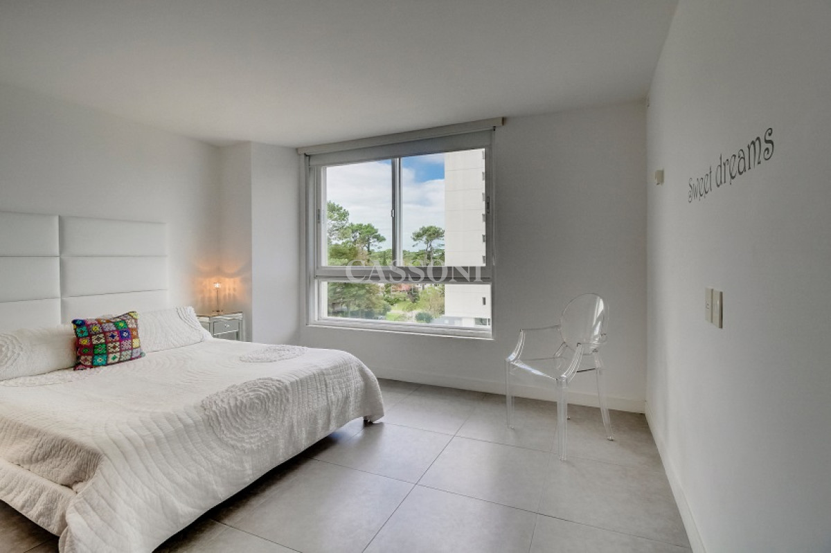 Apartamento ID.2589 - Apartamento en venta en Roosevelt Punta del Este, 2 dormitorios, 2 baños