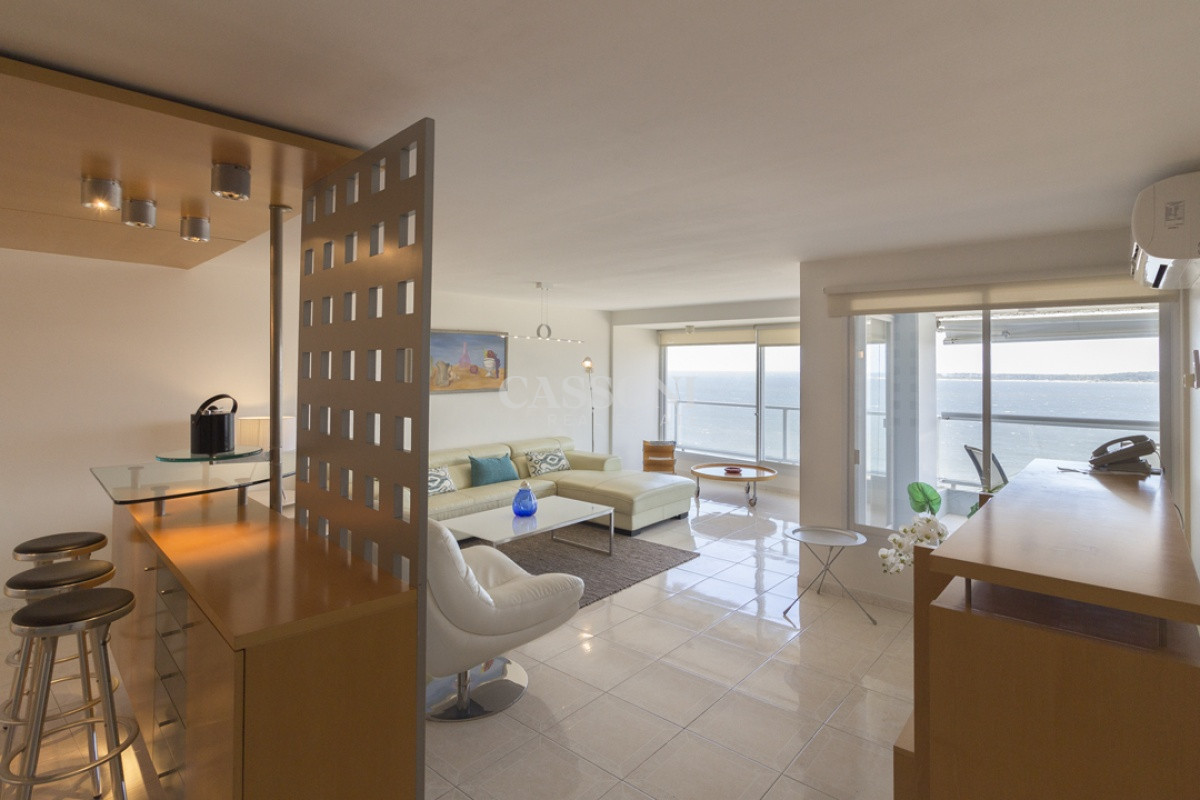 Apartamento ID.2603 -  En Venta primera linea mansa