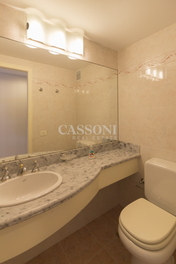 Apartamento ID.2603 -  En Venta primera linea mansa