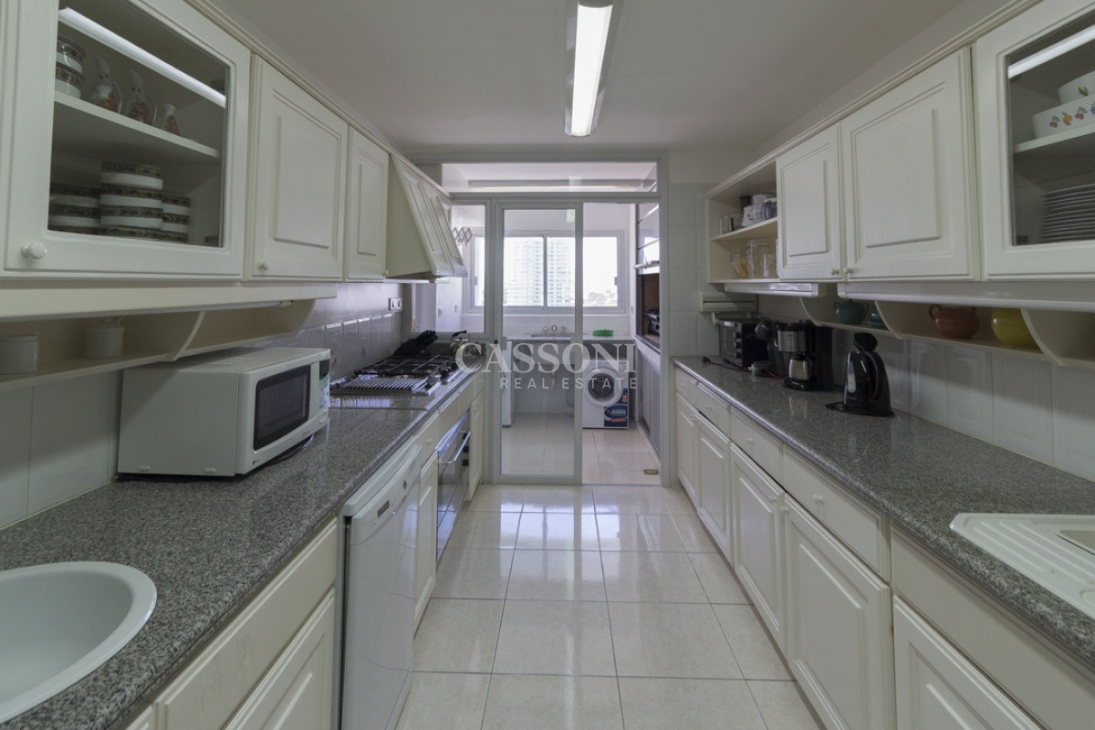 Apartamento ID.2603 -  En Venta primera linea mansa