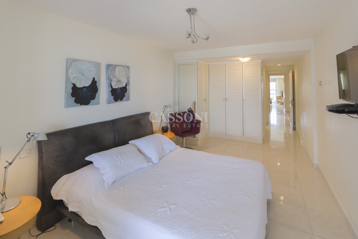 Apartamento ID.2603 -  En Venta primera linea mansa