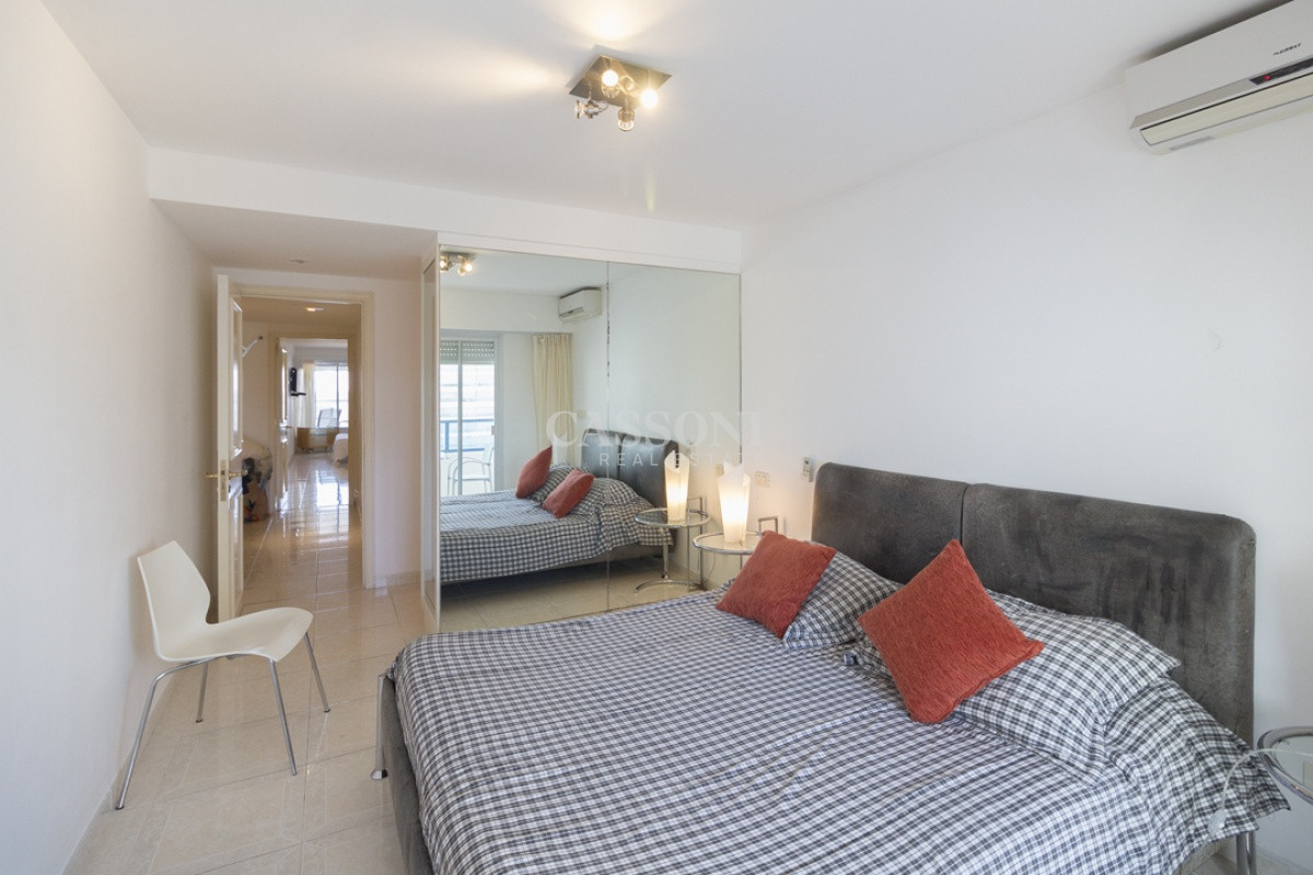 Apartamento ID.2603 -  En Venta primera linea mansa