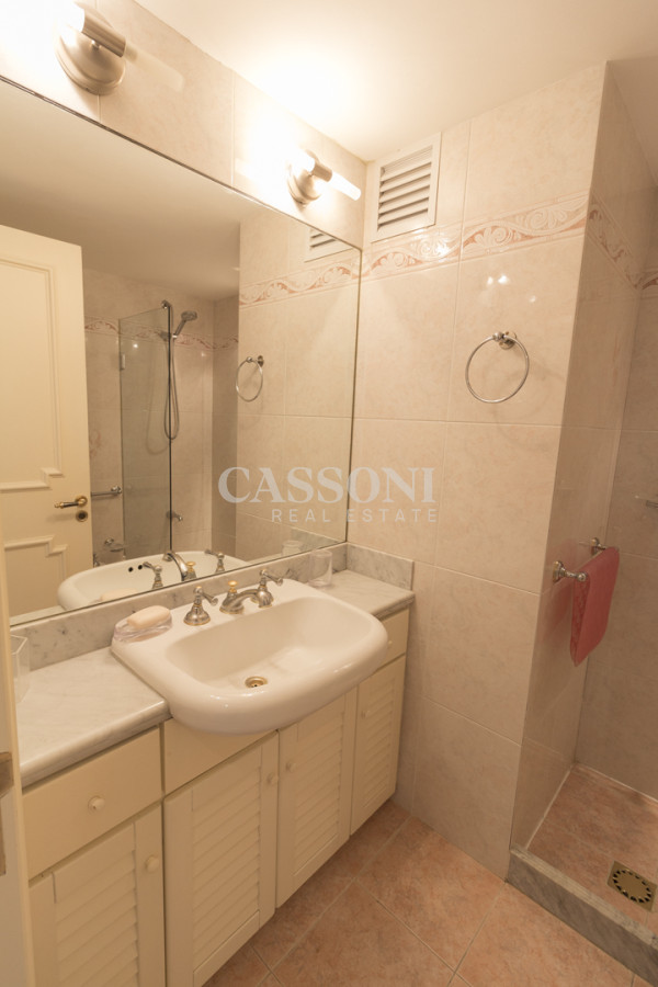 Apartamento ID.2603 -  En Venta primera linea mansa