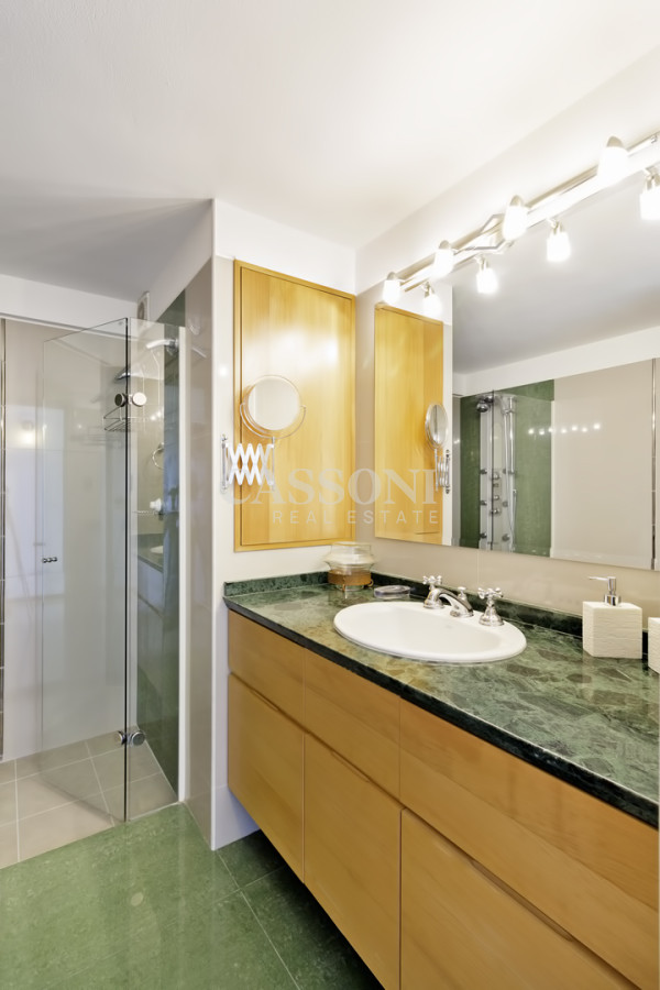 Apartamento ID.4258 - Piso alto, Impecable ! - Hermosa vista al mar, excelente ubicación