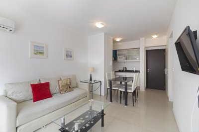 Un dormitorio a metros del Puerto - Punta del Este