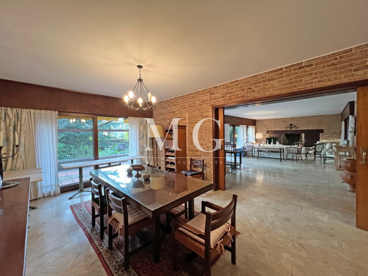 Casa ID.1125 - Residencia en venta ubicada en la mansa - Punta del Este
