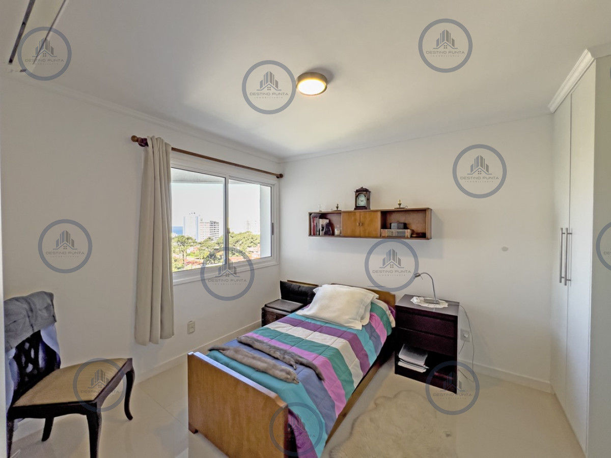Apartamento ID.2301 - Apartamento moderno de 2 dormitorios en venta playa Mansa 