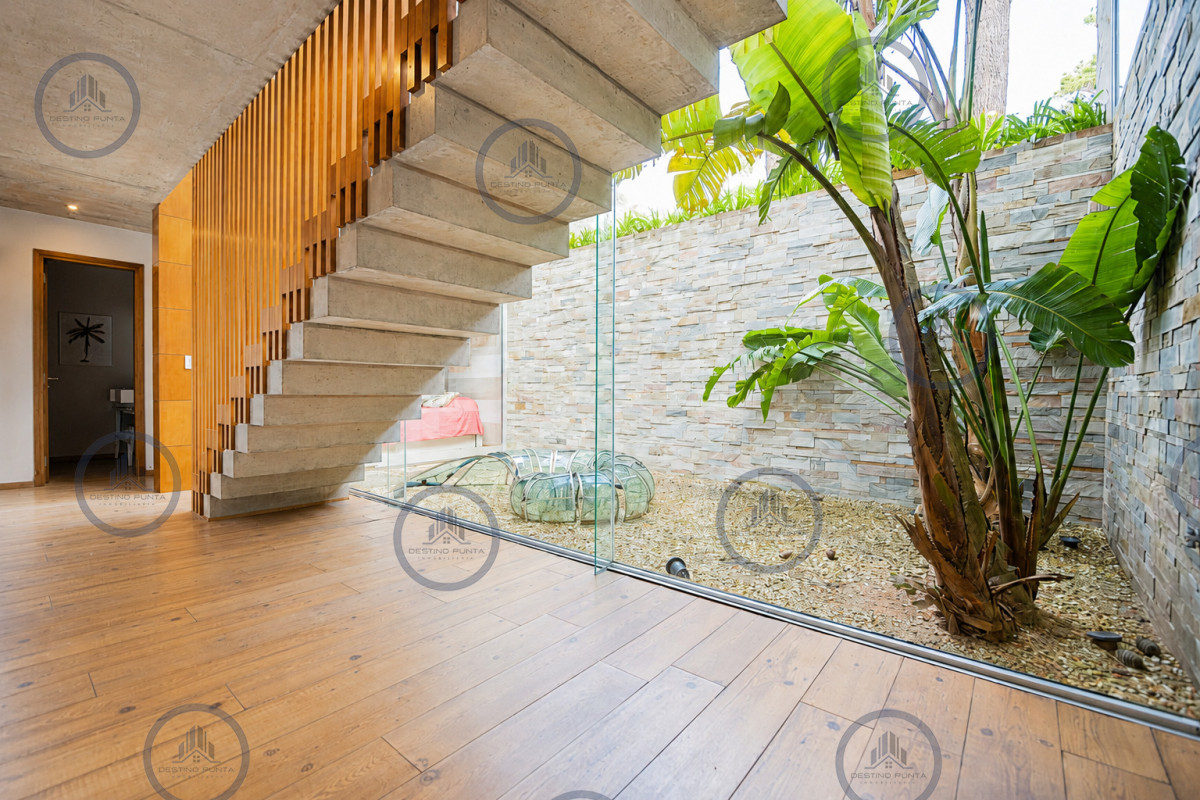 Casa ID.3207 - Exclusiva Casa de 4 dormitorios, en Rincón del Indio 