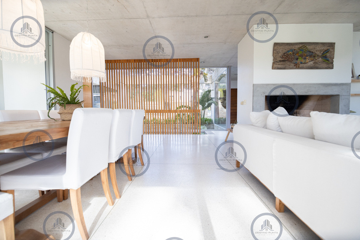 Casa ID.3207 - Exclusiva Casa de 4 dormitorios, en Rincón del Indio 