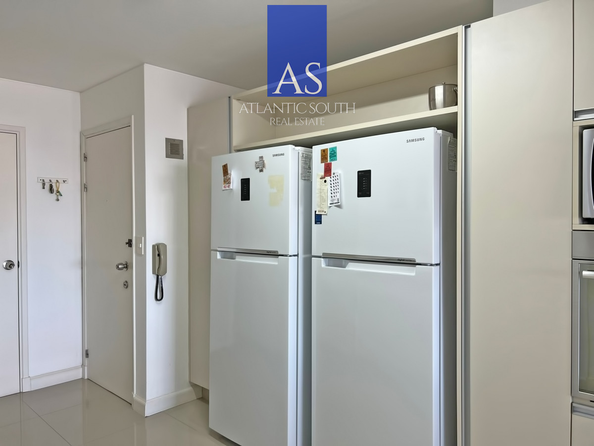 Apartamento ID.4824 - Frente al mar, reciclado en torre de gran categoría en venta 