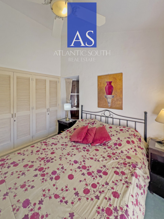 Apartamento ID.4912 - Apartamento 3 dormitorios con estufa y parrillero Playa Mansa