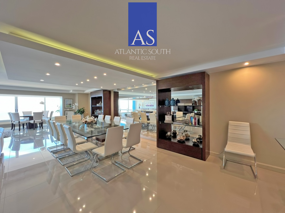 Apartamento ID.4824 - Frente al mar, reciclado en torre de gran categoría en venta 