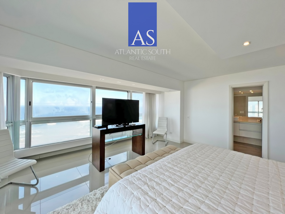 Apartamento ID.4824 - Frente al mar, reciclado en torre de gran categoría en venta 