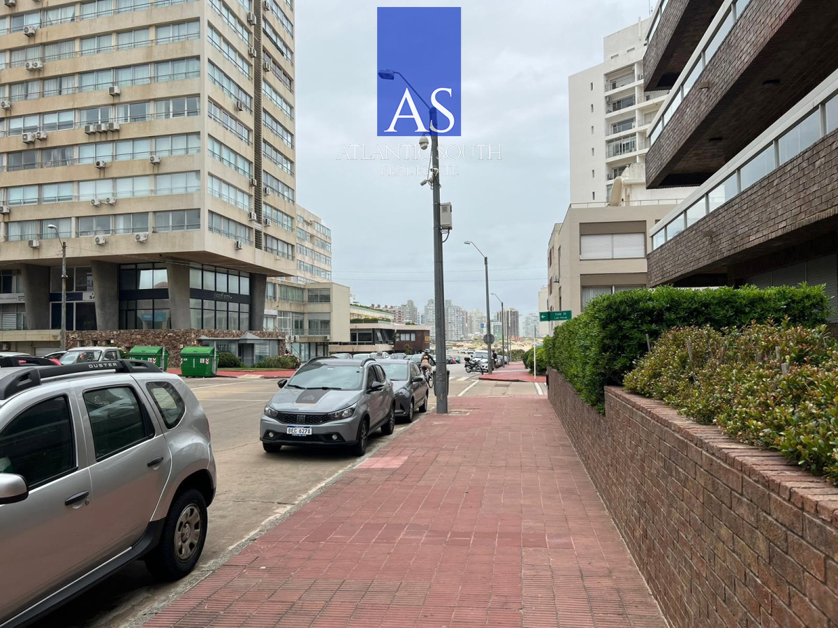 Apartamento ID.4040 - Apartamento 3 dormitorios en Península Punta del Este