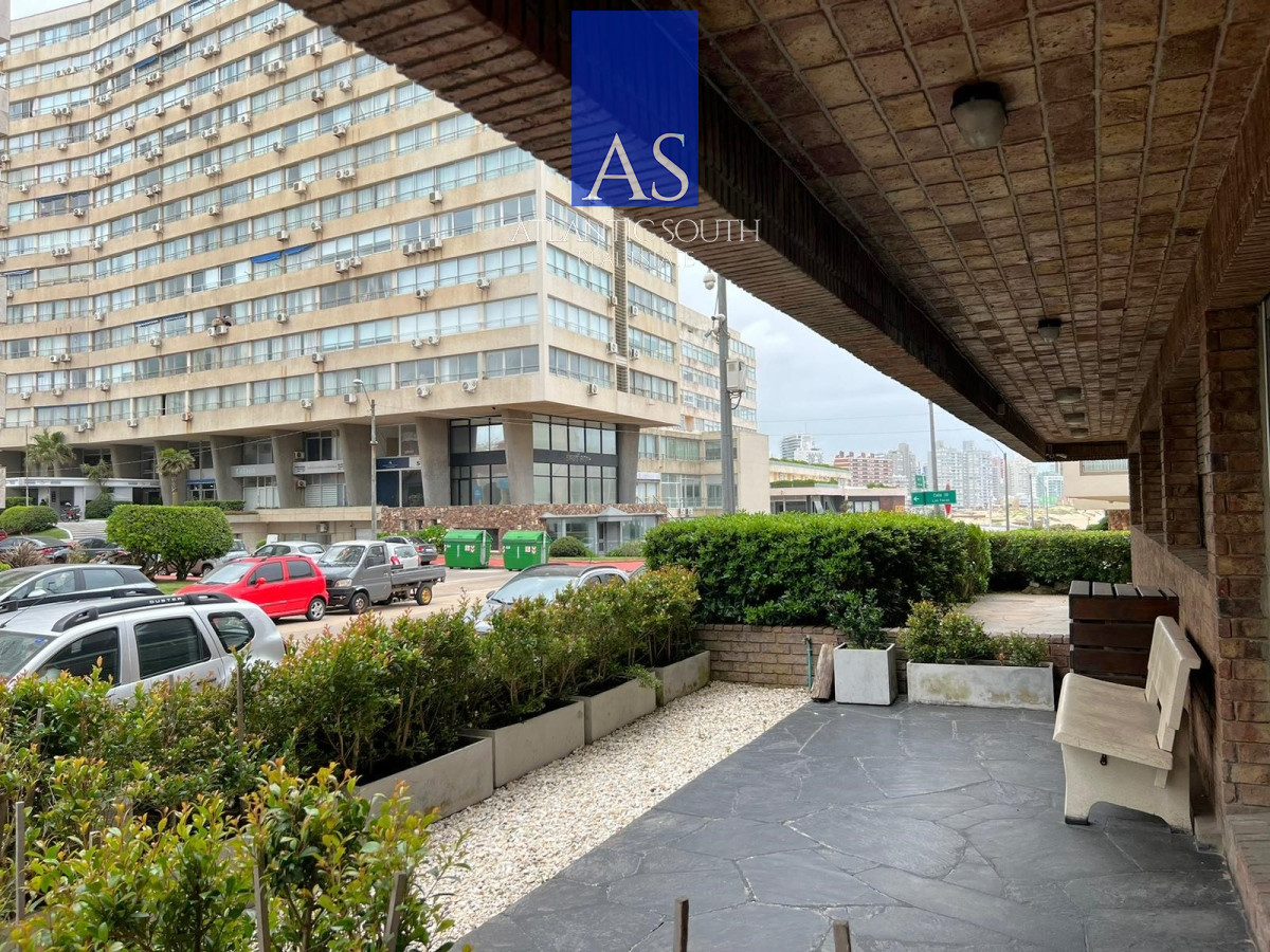 Apartamento ID.4040 - Apartamento 3 dormitorios en Península Punta del Este